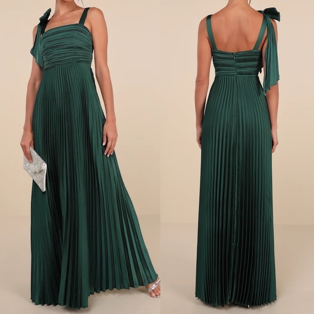 Gorgeous Purpose Emerald Satin Pleated Sleeveless Bow Maxi Dress